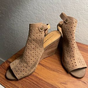 Lucky Brand Regina Wedge Sandals